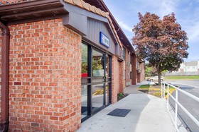 Motel 6 East Syracuse, NY - Airport