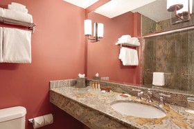 Woodcliff Hotel & Spa