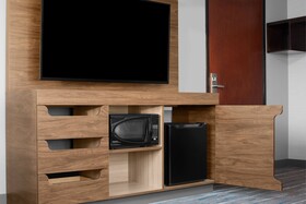 Hampton Inn & Suites by Hilton Long Island Farmingdale