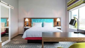 Hampton Inn & Suites by Hilton Long Island Farmingdale