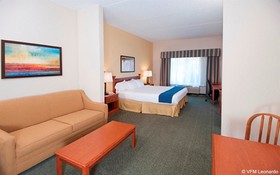 Comfort Inn & Suites