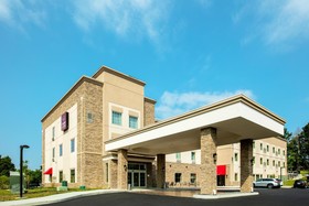 Comfort Suites Fishkill near Interstate 84