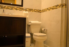 AnYi Guesthouse LaGuardia