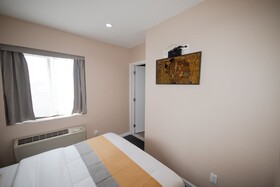 Flushing Garden Hotel