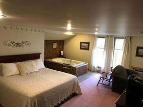 Oak Valley Inn and Suites