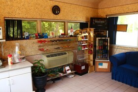 The Tides Motor Inn Stehli Beach