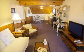 The Savannah House Wine Country Inn and Cottages