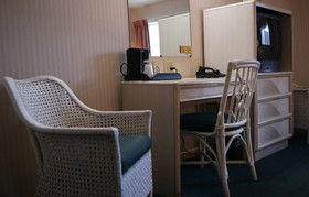 Meadow Court Inn