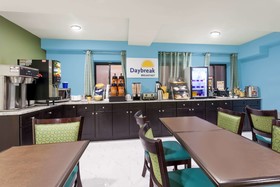 Days Inn & Suites by Wyndham Jamaica JFK Airport