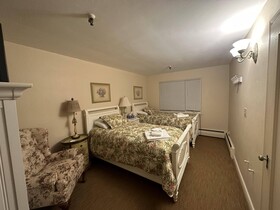 The Oaks B&B Hotel and Spiritual Center