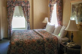 Traditions At The Glen Resort And Conference Center