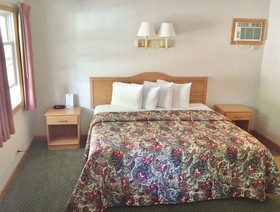 Americas Best Value Inn & Suites Lake George