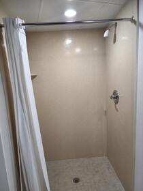 La Quinta Inn & Suites by Wyndham Lake George