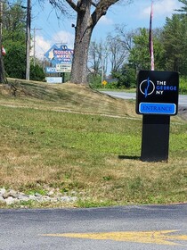 La Quinta Inn & Suites by Wyndham Lake George