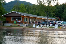 Scotty's Lakeside Resort