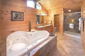 The Lodges at Cresthaven
