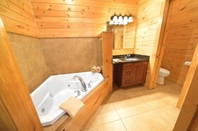 The Lodges at Cresthaven