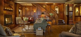 Mirror Lake Inn