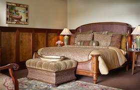 Mirror Lake Inn
