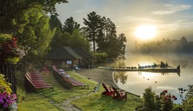 Mirror Lake Inn
