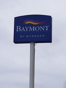 Baymont by Wyndham Albany Airport North