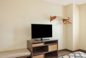 Super 8 by Wyndham Latham/Albany Airport