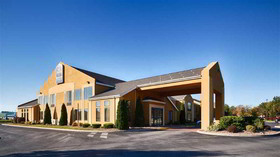 Best Western Plus Liverpool-Syracuse Inn & Suites