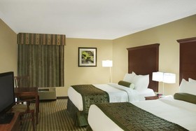 Best Western Plus Liverpool-Syracuse Inn & Suites