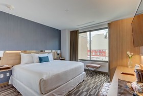Microtel Inn & Suites by Wyndham Long Island City