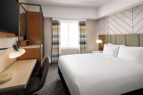 The Nedia, BW Signature Collection