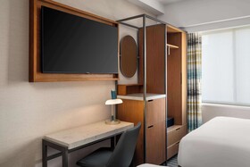 The Nedia, BW Signature Collection