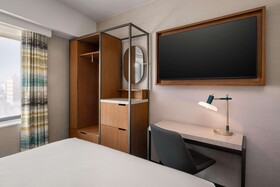 The Nedia, BW Signature Collection