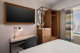 The Nedia, BW Signature Collection