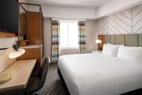 The Nedia, BW Signature Collection