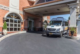 Comfort Inn & Suites LaGuardia Airport