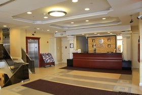 Comfort Inn & Suites LaGuardia Airport