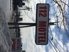 112 Motel