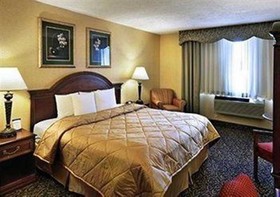 DoubleTree by Hilton Hotel Nanuet