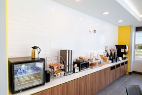 Microtel Inn & Suites by Wyndham Newark NY