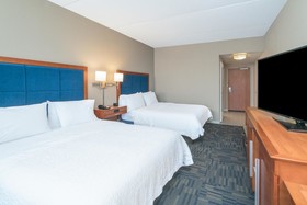 Hampton Inn & Suites Newburgh Stewart Airport