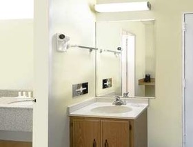Howard Johnson by Wyndham Newburgh/West Point