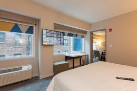 Holiday Inn Express New Rochelle