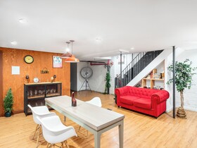 Be Home Hotel by LuxUrban Hotels