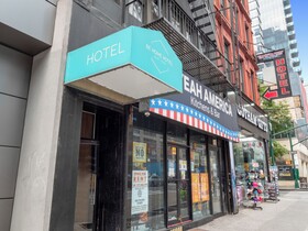 Be Home Hotel by LuxUrban Hotels