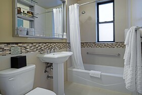 Best Western Plus Hospitality House