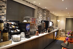 Best Western Plus Hospitality House