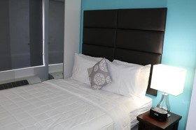 Canal Loft Hostel & Hotel