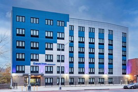Days Inn by Wyndham Bronx NYC