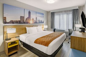 Days Inn by Wyndham Bronx NYC