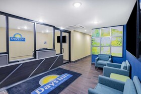 Days Inn by Wyndham Bronx NYC